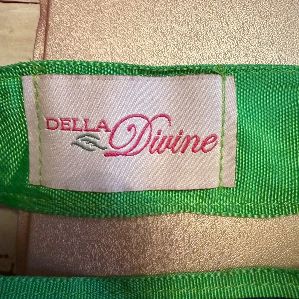 Della Divine- Kids Alligator 🐊 Embroidery Ribbon D-Ring Belt, 25 In. Navy/Green